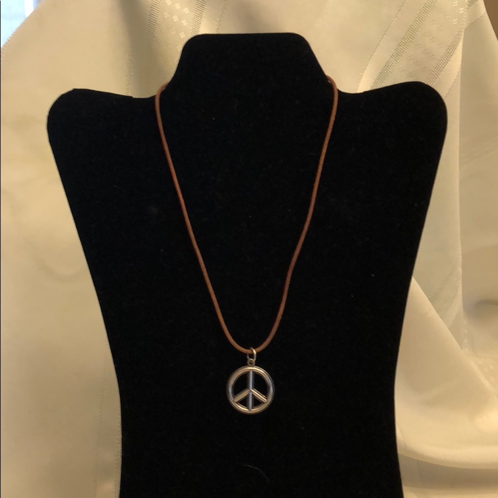 Sterling silver peace sign pendant